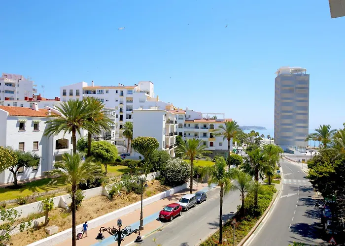 Апартаменты Port Monica Эстепона